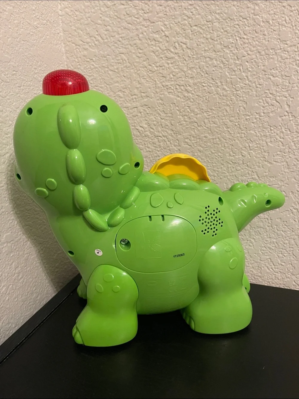 Vtech Chomp and Count Dino ages 12-36 months